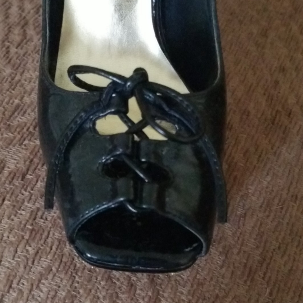 Bakers Heels - image 4